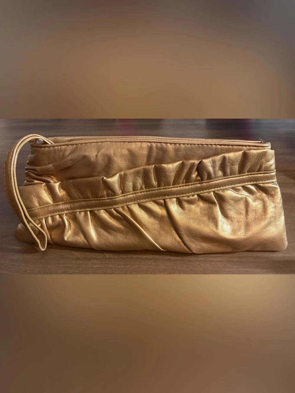 Unbranded bundle includes